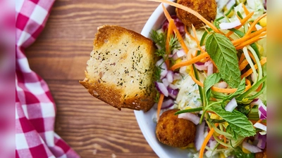 Viele Restaurants legen Wert auf gesunde Ernährung und bieten dementsprechende Gerichte an. Als Mittagstisch bieten Restaurants auch eine gute Alternative zum Selberkochen an.  (Foto: pixabay)