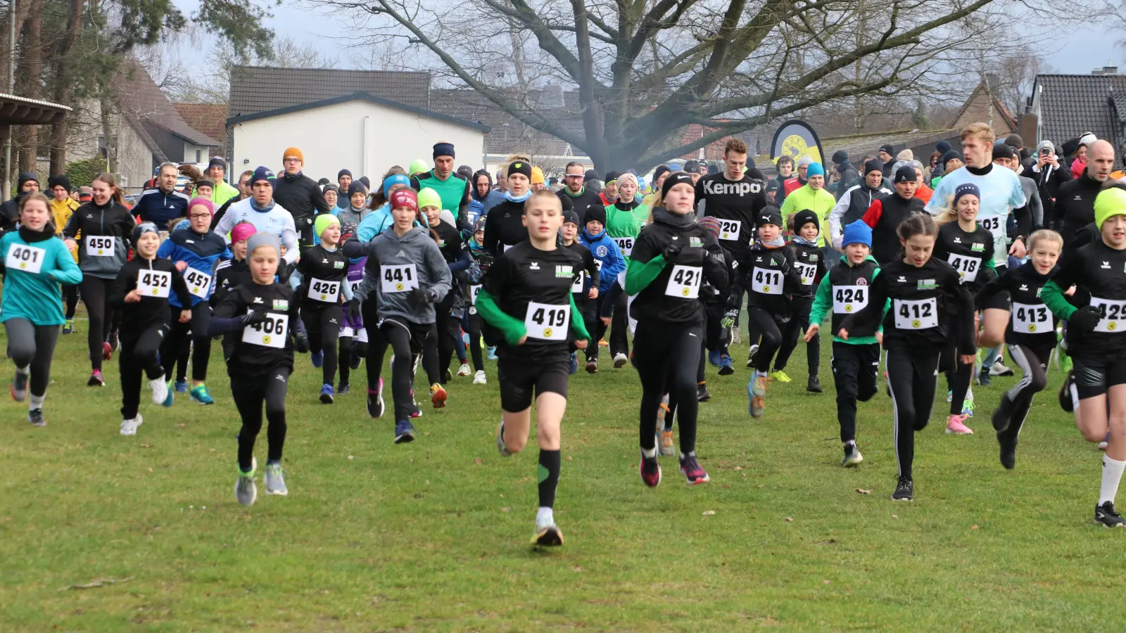 Die Teilnehmerzahl beim Silvesterlauf nahm gegenüber 2023 stark zu.  (Foto: gi)