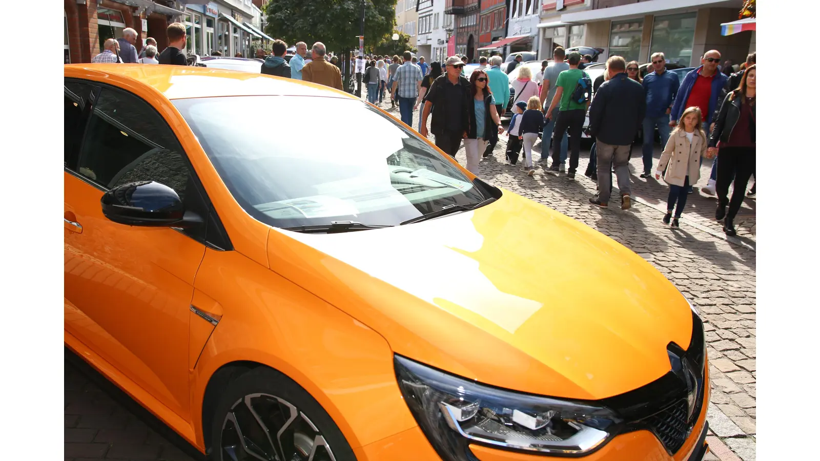 Für den 17. September lädt der Stadtmarketingverein Stadthagen wieder zur Autoschau in die Innenstadt. (Foto: Borchers, Bastian)