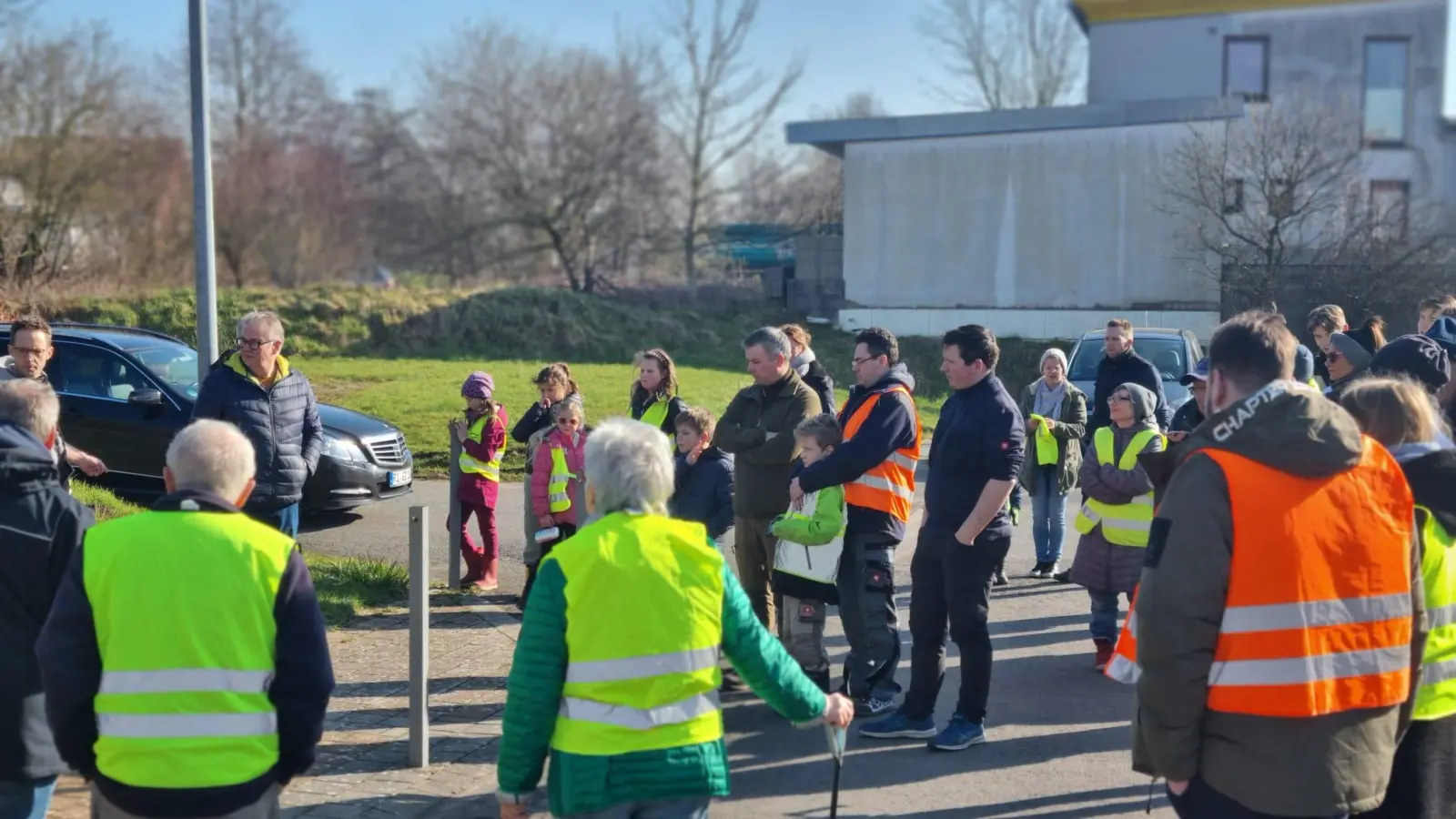 WIR e.V. konnte wieder viele Freiwillige zur Müllsammelaktion begeistern.  (Foto: privat)