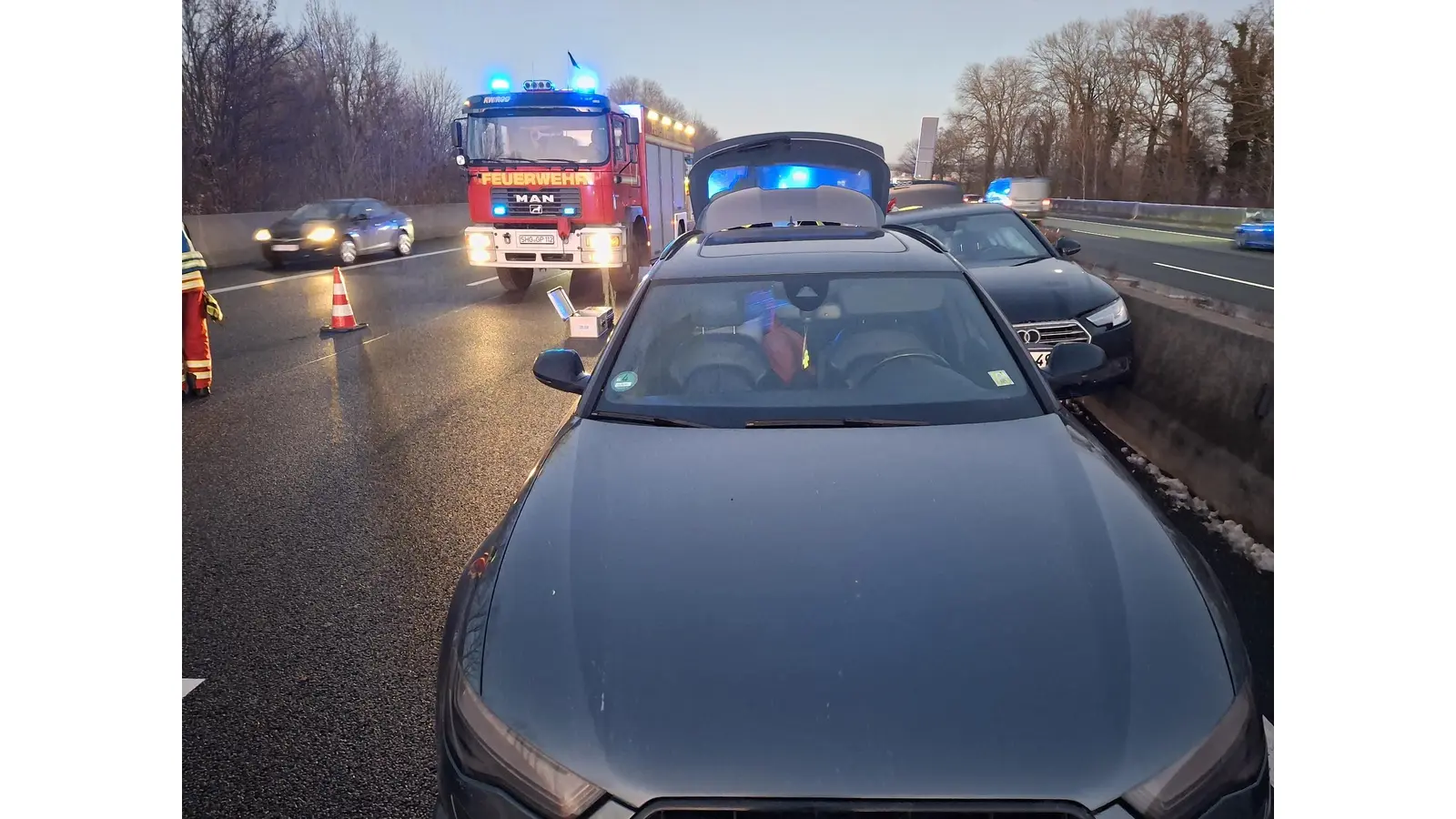 Verkehrsunfall auf der Autobahn mit zahlreichen Verletzten. (Foto: privat)