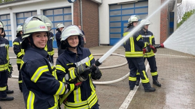 Groß war der Anteil der Frauen beim zentralen Grundlehrgang.  (Foto: privat)