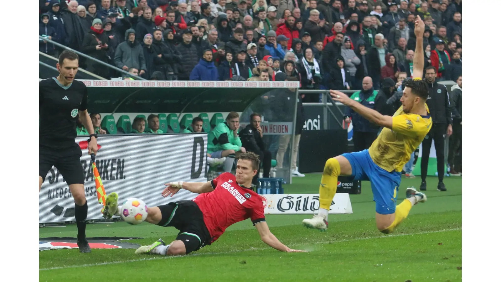 Der Derby-Sieg gegen Braunschweig gehört zu den Höhepunkten der Hinserie aus 96-Sicht, die Leistungen flachten jedoch hin zur Winterpause ab.