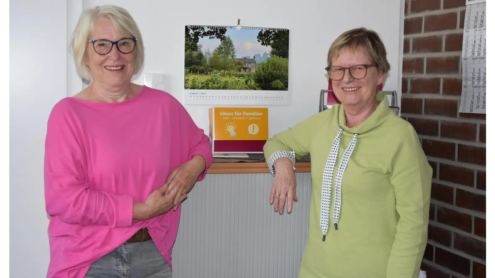 Almuth Breier (links) und Annette Weber sind selbst Familienpaten und machen neuen Paten Mut, auch eine Patenschaft zu übernehmen. <br> (Foto: ste)