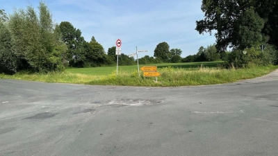 Die Landesstraße wird saniert - die Piste ist derzeit mit etlichen Schlaglöchern versehen. (Foto: nd)