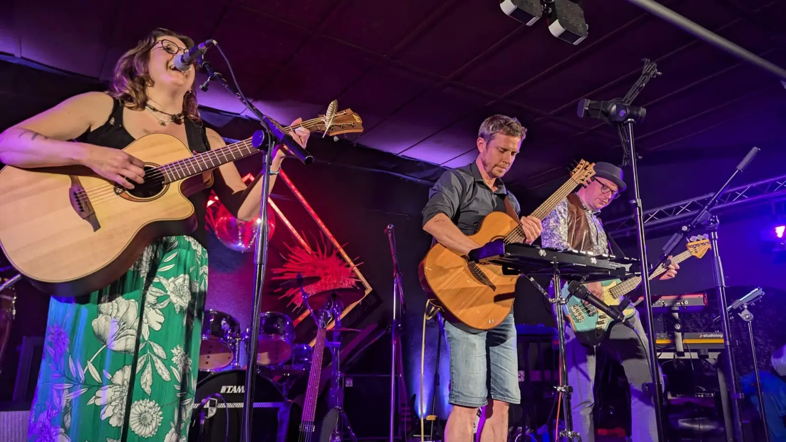 Bei der Einweihungsfeier wird die Band „Frau Klug” spielen. (Foto: MarlinSchwake)