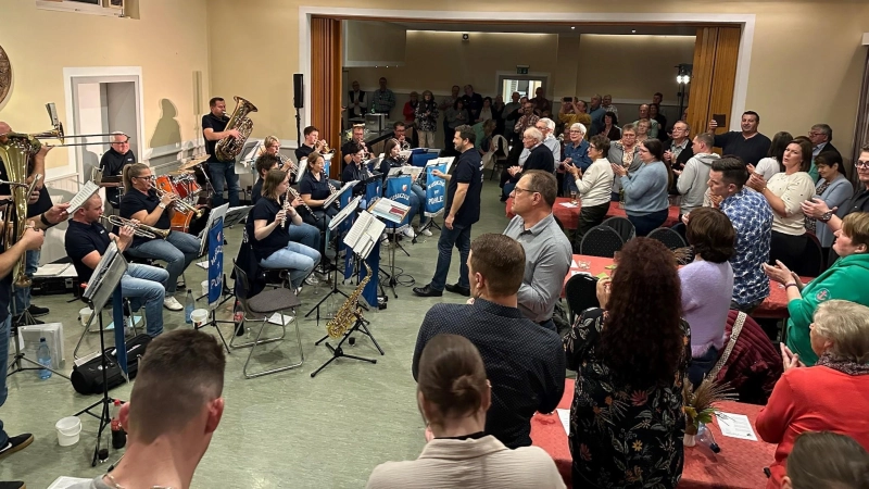 Begeisterung pur beim Konzert mit Grünkohl des Musikzugs Pohle. (Foto: gk)