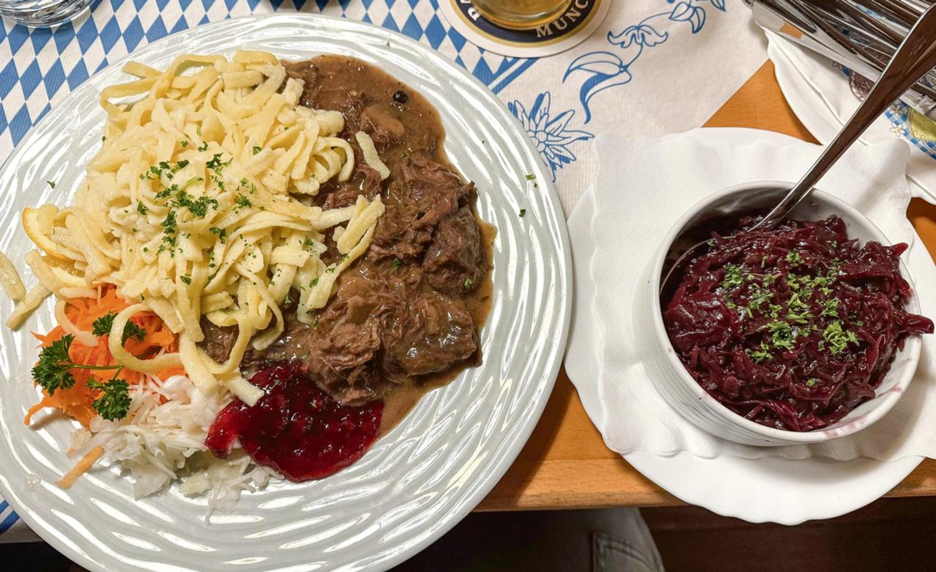 Hirschgulasch. (Foto: Christian Kutschera)