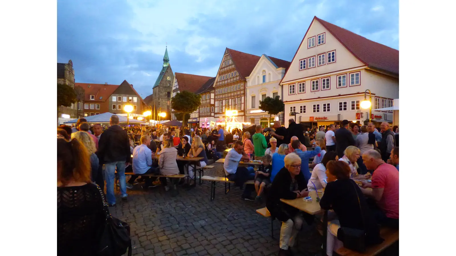 Gut besucht - Pflastertrubel früher (Foto: ab)