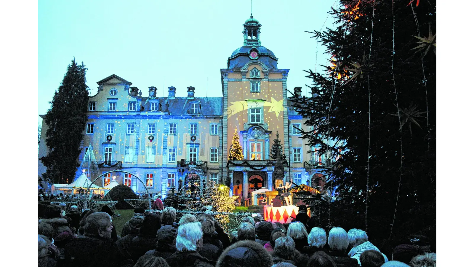 Kein Winterwunderland im Schlosspark (Foto: nh)