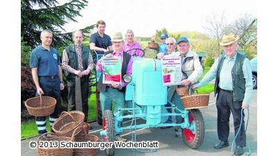 Historisches Handwerk und großes Tortenbüffet (Foto: ste)