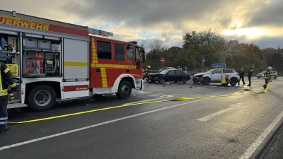 Erneut ein schwerer Unfall an der L 392/Auffahrt BAB 2. (Foto: Feuerwehr)