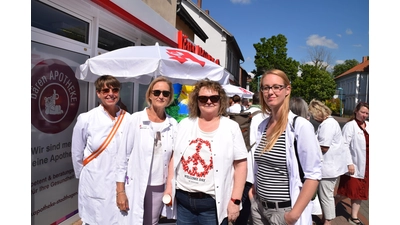 Das erfolgreiche Team (V.l.n.r.) Kerstin Predatsch-Büchner, Sabine Kessler, Kerstin Peters, Anja Lehmensiek. (Foto: ab)