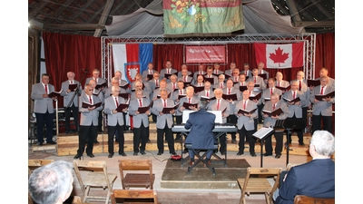Der Männerchor „Liederkranz“ Enzen-Hobbensen bietet neben der Freude am Singen ein angenehmes Gemeinschaftsgefühl, Interessierte sind herzlich zur Schnupperprobe eingeladen.  (Foto: Borchers, Bastian)