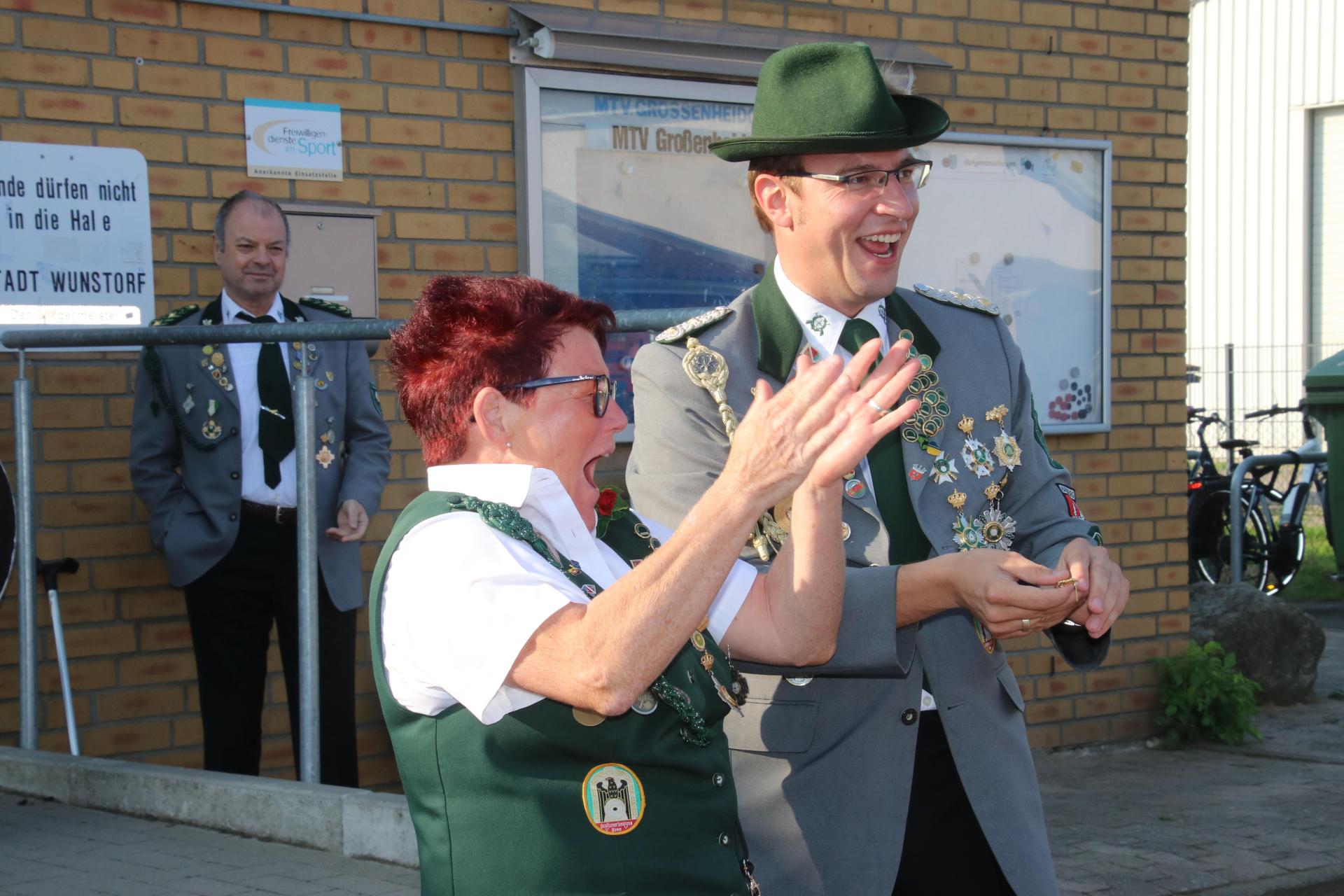 Impressionen vom Schützenfest Großenheidorn. (Foto: gi)