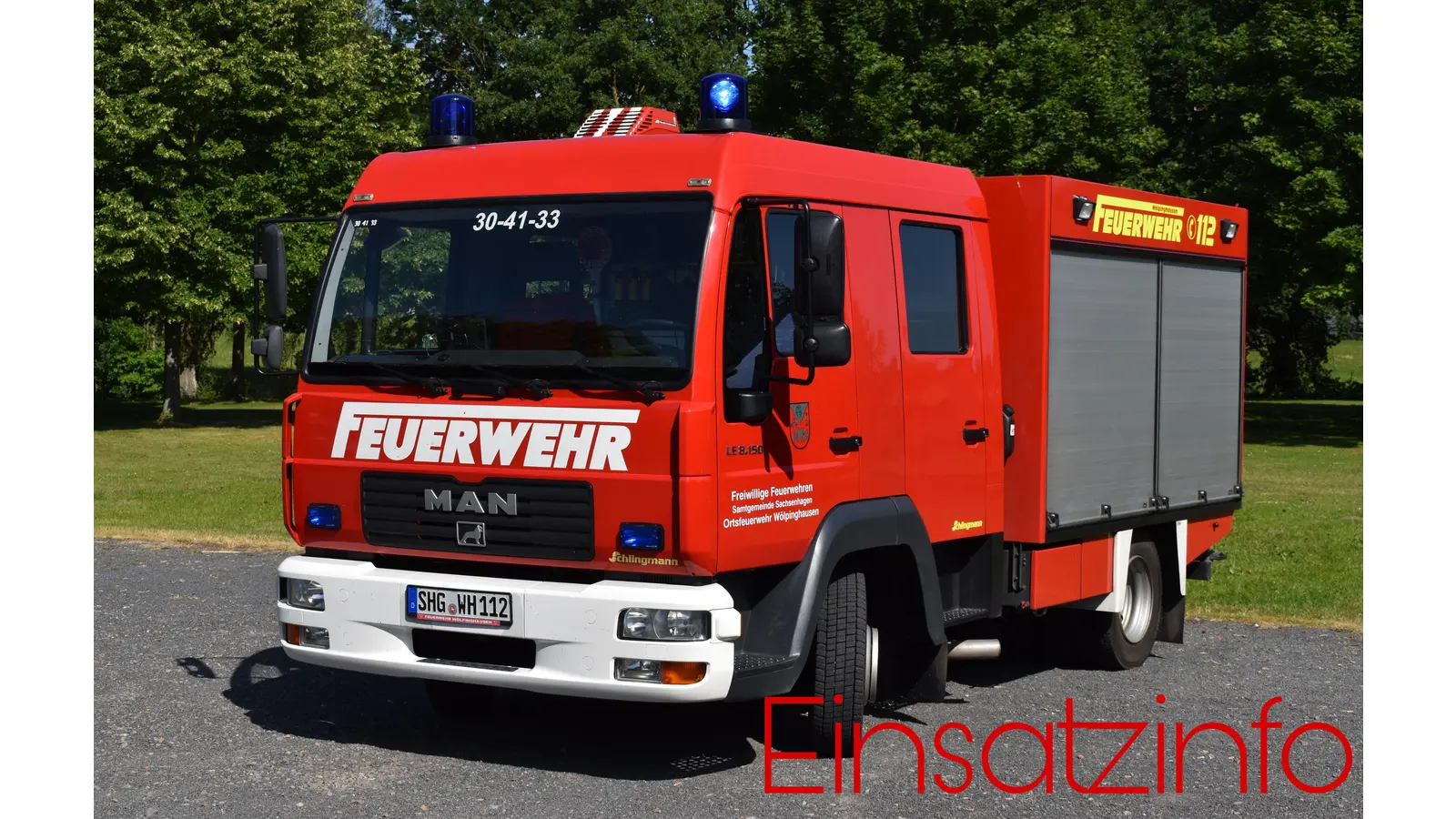 Die Feuerwehr löscht einen Komposthaufen. (Foto: privat)