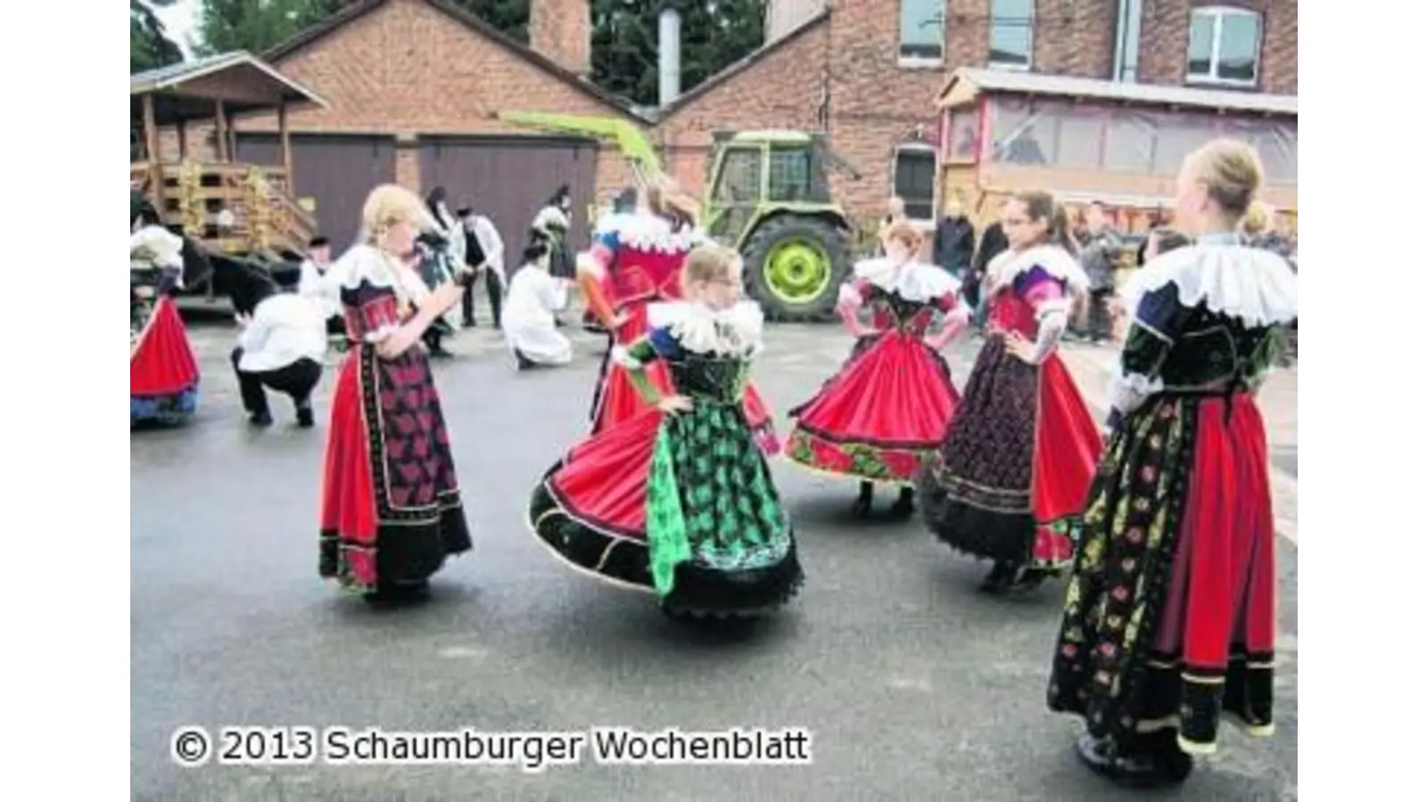 Fahrt auf Erntewagen (Foto: bt)