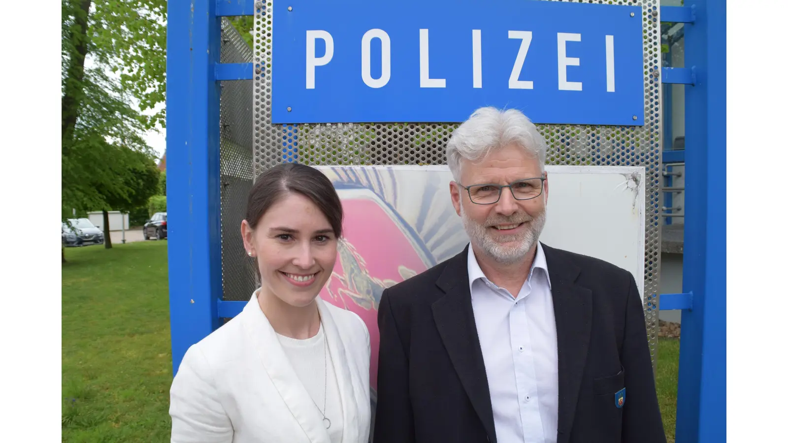 Vanessa Tomanek (Leiterin des Kriminalermittlungsdienstes), Michael Panitz (Kommissariats-Leiter). (Foto: ab)