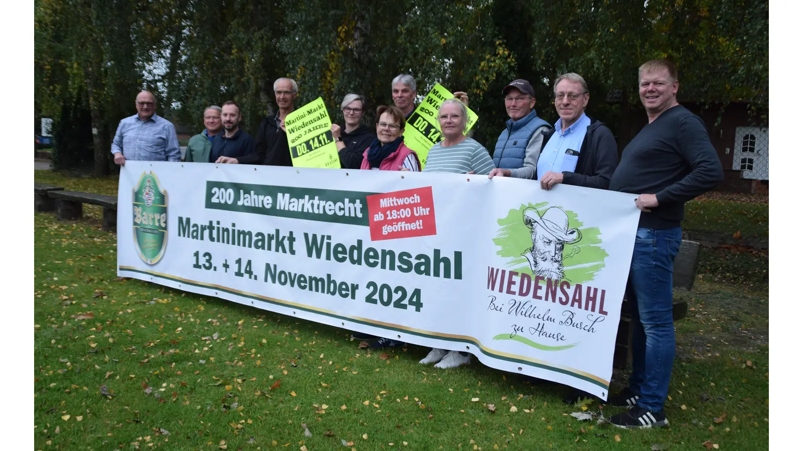 Bürgermeister Ralph Dunger (li.) mit einem Teil des Organisationsteams. (Foto: ab)