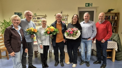 Alter und neuer Vorstand des Förderkreises Tagestreff (v.li.): Elke Evers, Norbert Quast, Gundula Felz, Gerd Steffen, Carina Hausmann, Ingo Thimm und Eckart Jeschke.  (Foto: privat)